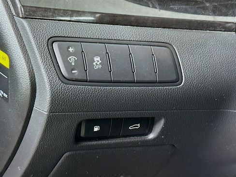 Used 2014 Kia Cadenza Premium w/ Luxury Package image 11