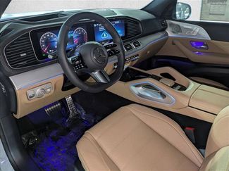 New 2026 Mercedes-Benz GLS 580 4MATIC video 3