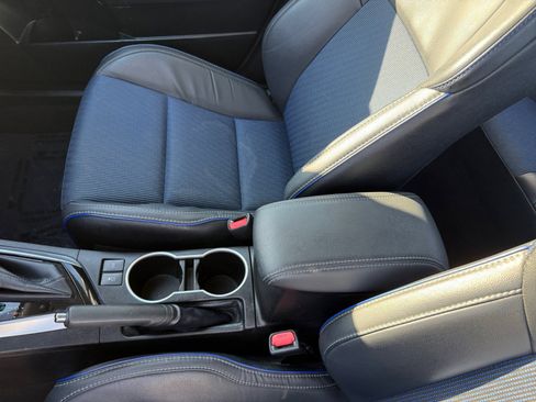 Used 2017 Toyota Corolla SE image 14