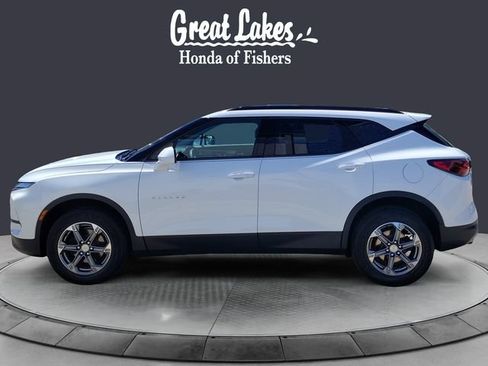Used 2023 Chevrolet Blazer LT w/ Convenience Package FWD image 2