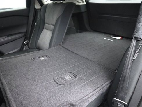 Used 2025 Nissan Rogue SV image 22