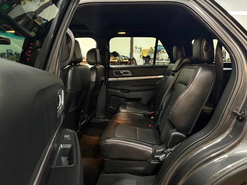 Used 2016 Ford Explorer Sport w/ Equipment Group 401A AWD/4WD image 27