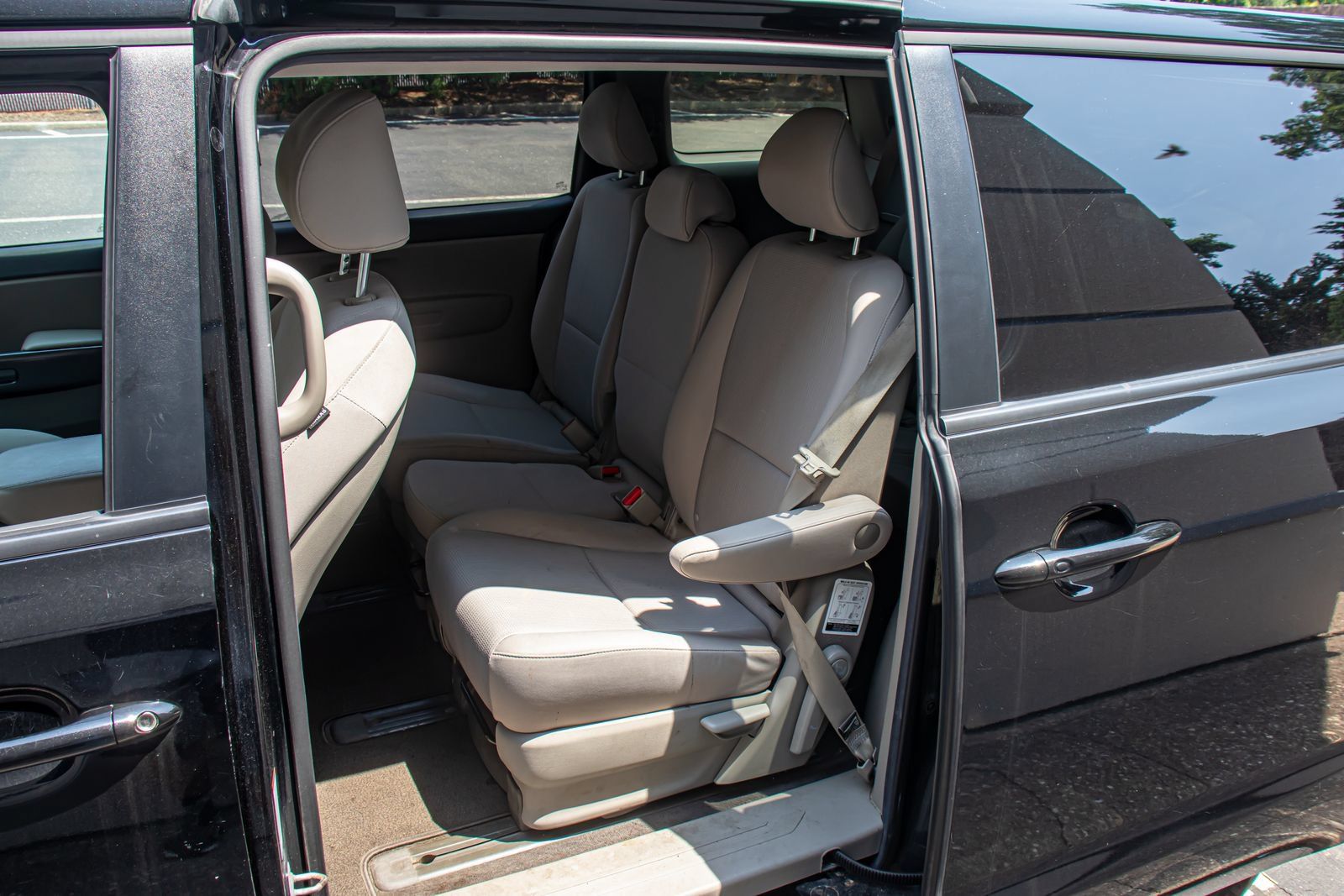 Used 2020 Kia Sedona LX FWD image 14