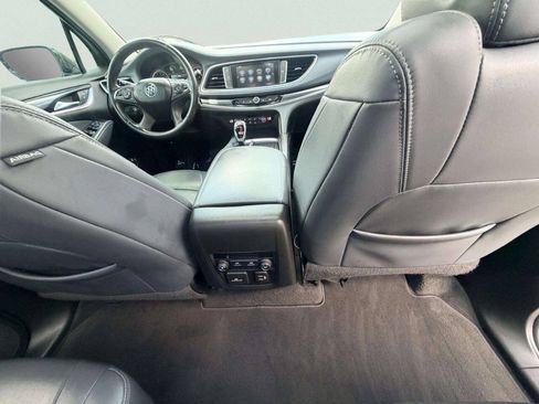 Used 2019 Buick Enclave Essence AWD/4WD image 26
