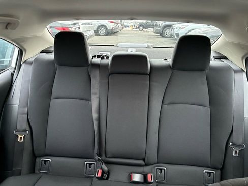 Used 2023 Toyota Corolla LE image 14