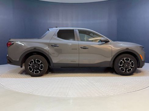 Used 2023 Hyundai Santa Cruz SEL image 8