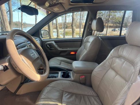 Used 2001 Jeep Grand Cherokee Limited image 23