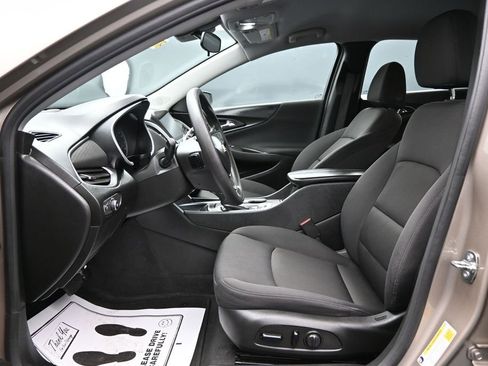 Used 2023 Chevrolet Malibu LT FWD image 9