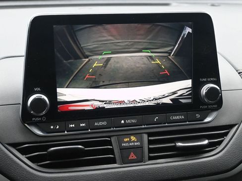 Used 2019 Nissan Altima 2.5 SV image 17