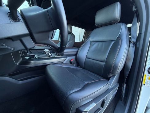 Used 2022 Ford F150 Lariat image 5