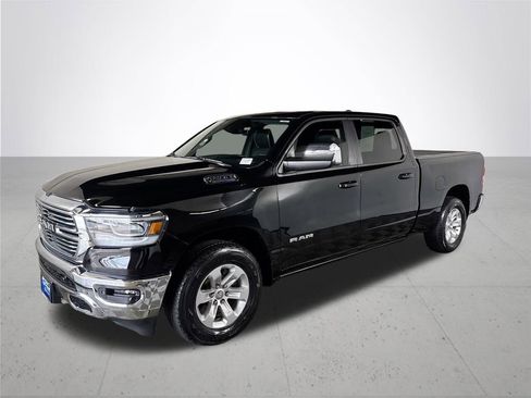 Used 2023 RAM 1500 Laramie AWD/4WD image 2