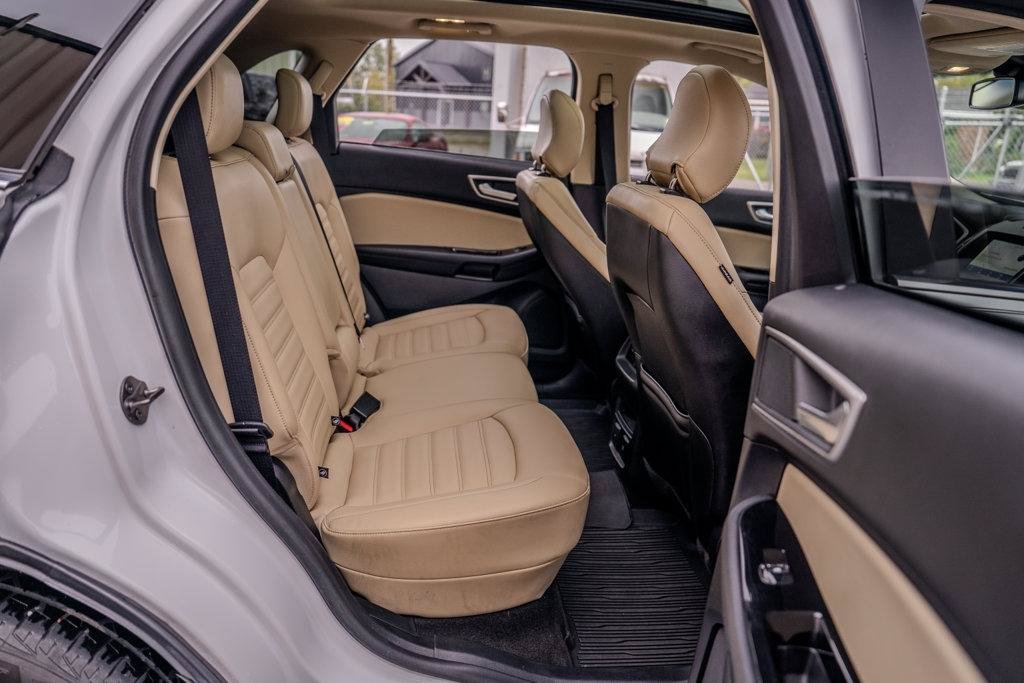 Used 2019 Ford Edge SEL w/ Equipment Group 201A FWD image 28