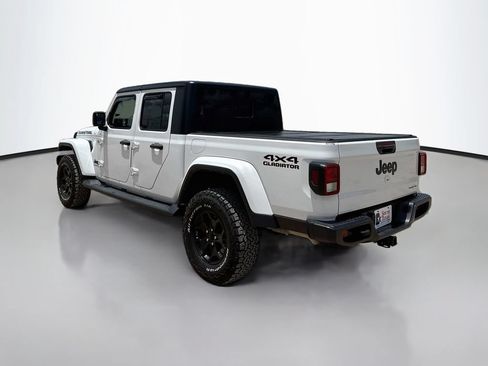 Used 2021 Jeep Gladiator Sport AWD/4WD image 5