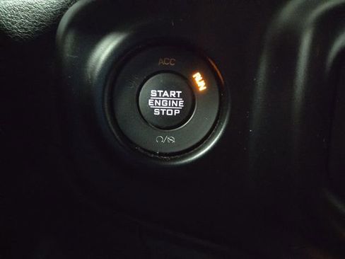 Used 2021 Jeep Wrangler Unlimited Sport image 26