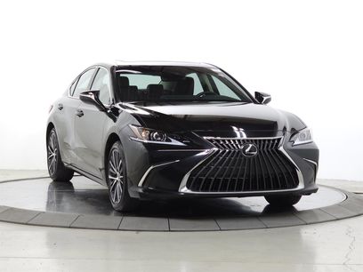 Used 2025 Lexus ES 350 w/ Premium Package