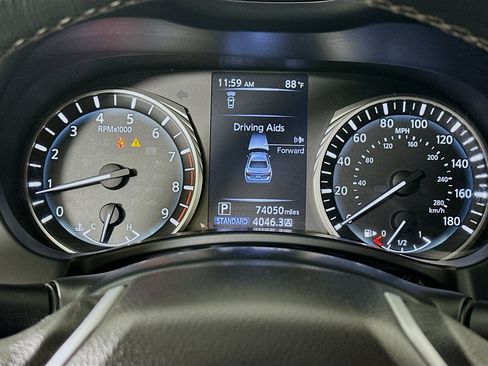 Used 2019 INFINITI Q50 Luxe w/ Cargo Package (L96) RWD image 18