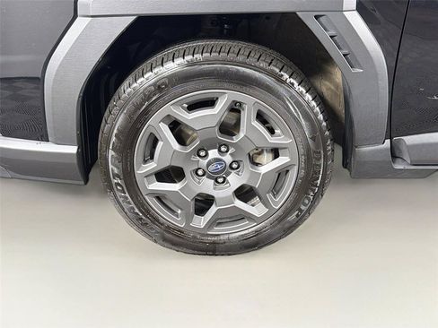 Used 2026 Subaru Outback Premium AWD/4WD image 34