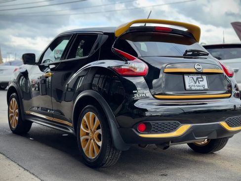 Used 2015 Nissan Juke SV w/ Technology Package AWD/4WD image 4