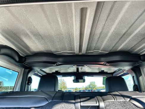 Used 2023 Jeep Wrangler Rubicon w/ Steel Bumper Group image 12