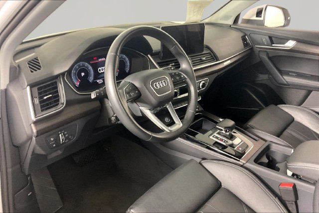 Used 2024 Audi Q5 2.0T Premium Plus AWD/4WD image 16