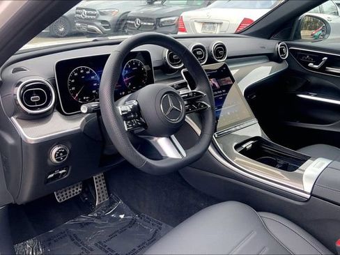 Used 2025 Mercedes-Benz C 300 4MATIC Sedan image 14