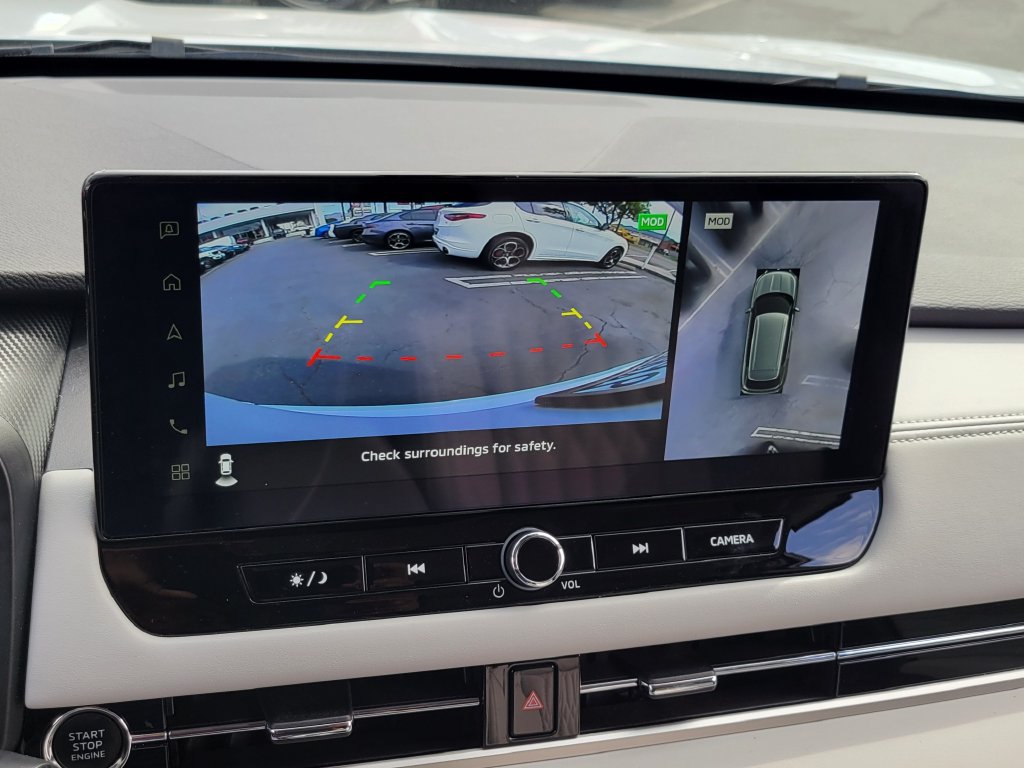 Used 2025 Mitsubishi Outlander SEL AWD/4WD image 10
