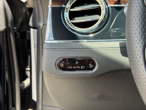 Used 2020 Bentley Continental GT AWD/4WD image 46