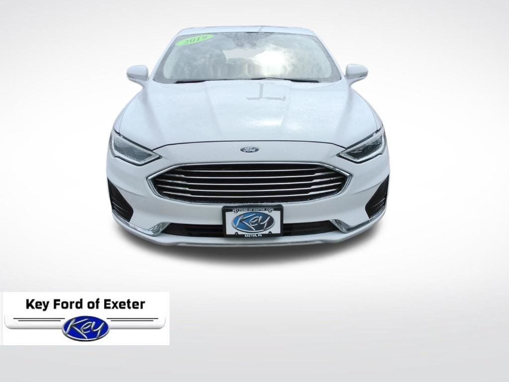 Used 2019 Ford Fusion SEL FWD image 4