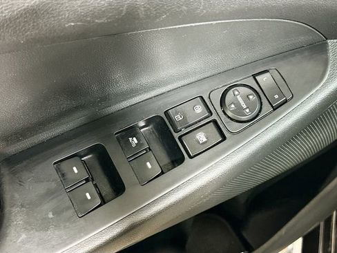 Used 2017 Hyundai Tucson SE AWD/4WD image 19