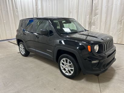 Used 2023 Jeep Renegade Latitude