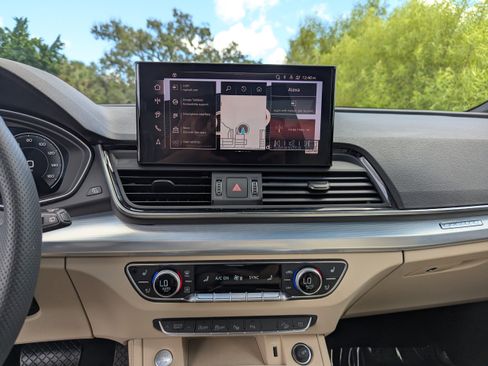 Certified 2025 Audi Q5 Prestige w/ Prestige Package image 29