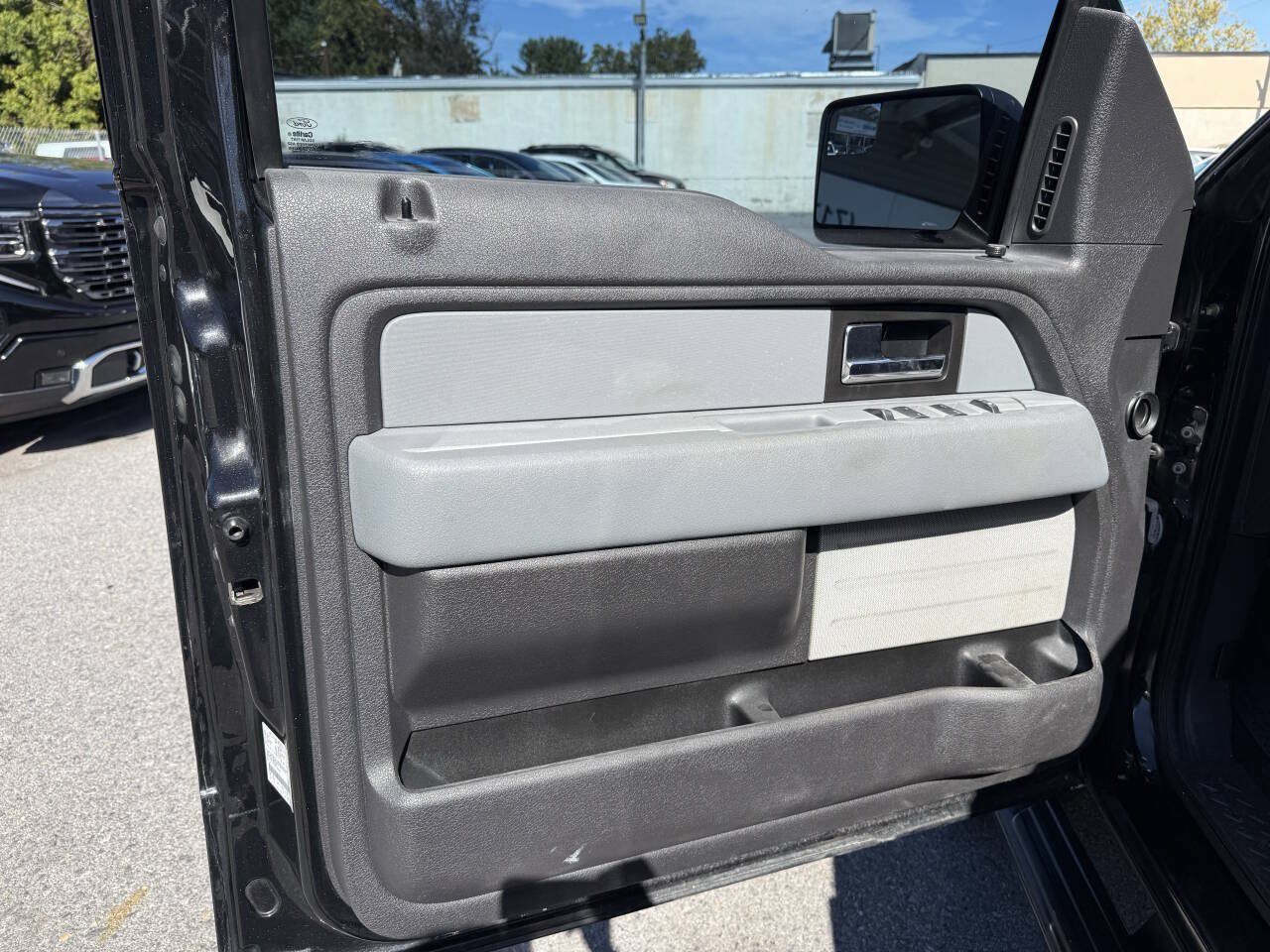 Used 2014 Ford F150 STX w/ Equipment Group 201A Mid AWD/4WD image 10