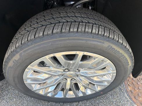 New 2026 Chevrolet Tahoe High Country AWD/4WD image 15