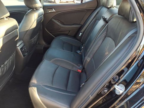 Used 2013 Kia Optima SX w/ Chrome Limited Pkg image 17