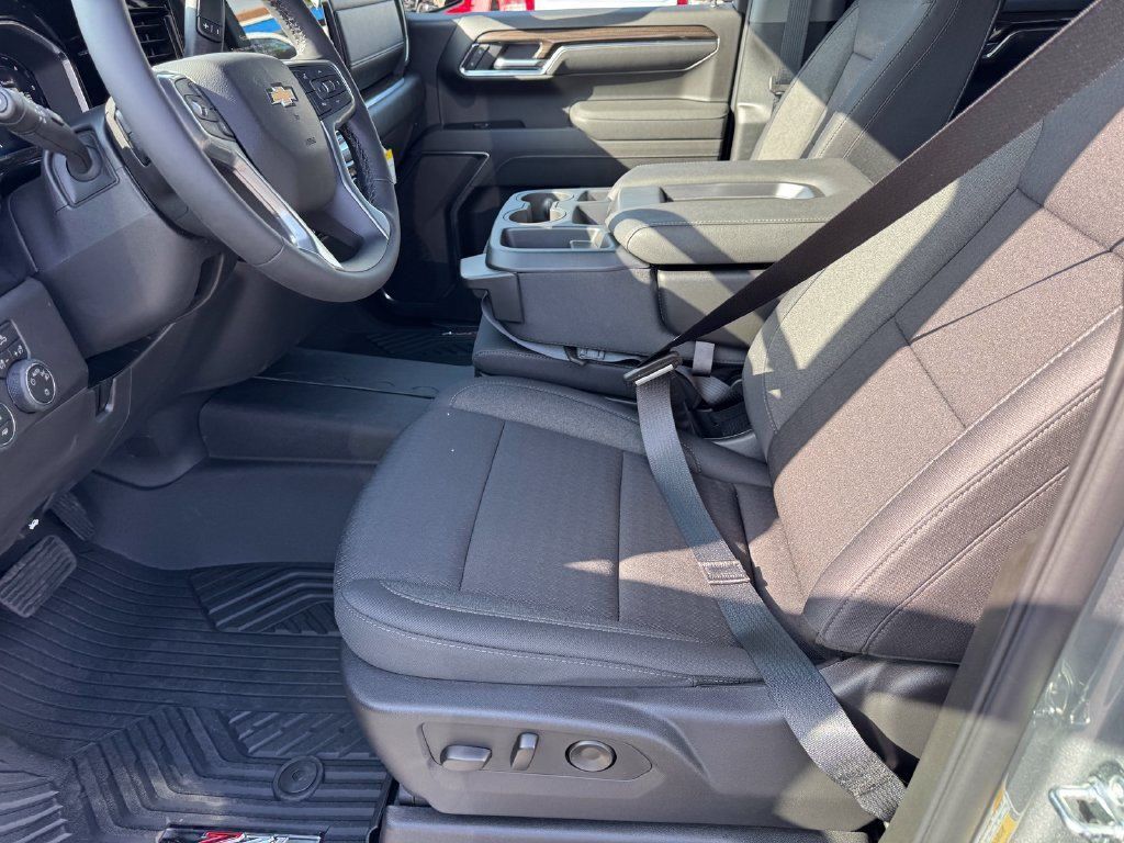New 2026 Chevrolet Silverado 1500 LT AWD/4WD image 18