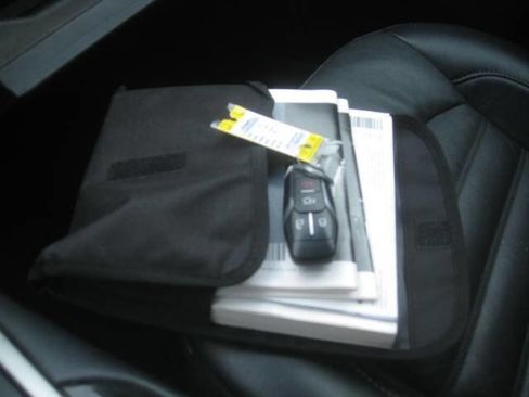 Used 2015 Ford Edge SEL w/ Equipment Group 201A image 24