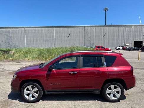 Used 2016 Jeep Compass Sport w/ Power Value Group AWD/4WD image 6