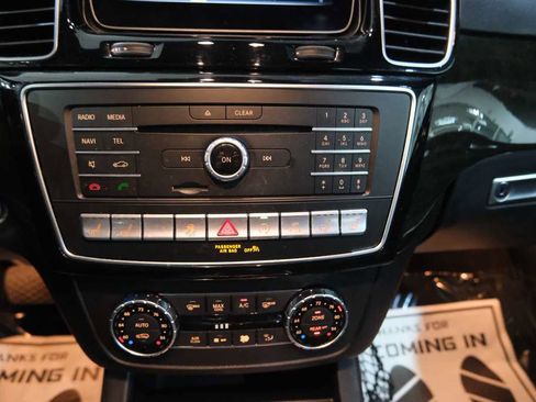 Used 2018 Mercedes-Benz GLS 550 4MATIC w/ Driver Assistance Package image 32