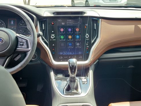 Certified 2022 Subaru Outback Touring XT AWD/4WD image 19