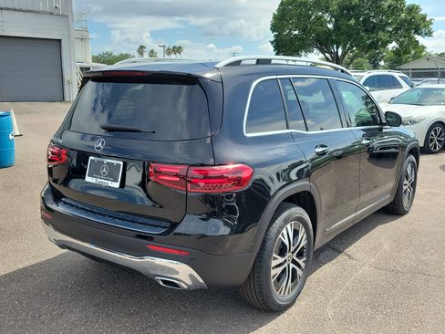 Certified 2026 Mercedes-Benz GLB 250 image 3