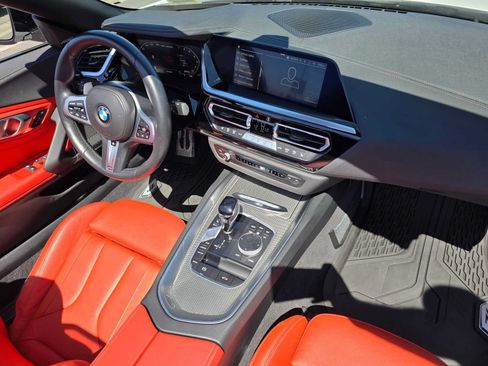 Used 2024 BMW Z4 M40i w/ Premium Package RWD image 10
