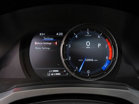 Used 2024 Lexus IS 350 F Sport w/ Navigation Package RWD image 22