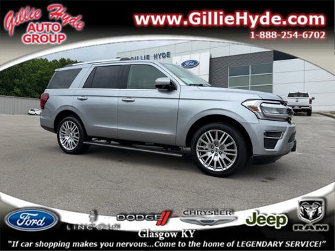 Used 2024 Ford Expedition Limited AWD/4WD image 1