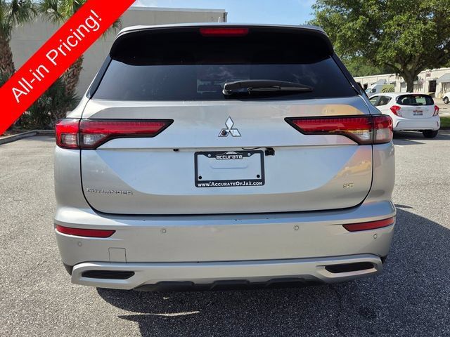 Used 2023 Mitsubishi Outlander SE FWD image 4