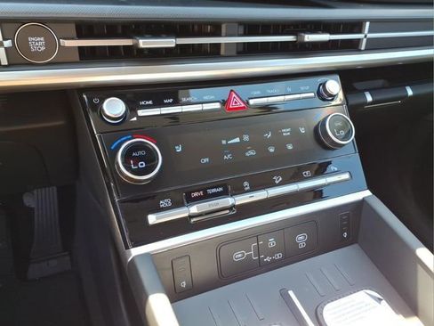 New 2026 Hyundai Santa Fe XRT AWD/4WD image 22