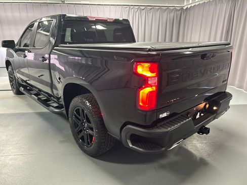 Used 2023 Chevrolet Silverado 1500 RST w/ Redline Edition AWD/4WD image 5