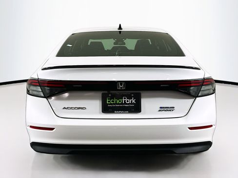 Used 2024 Honda Accord Sport image 7