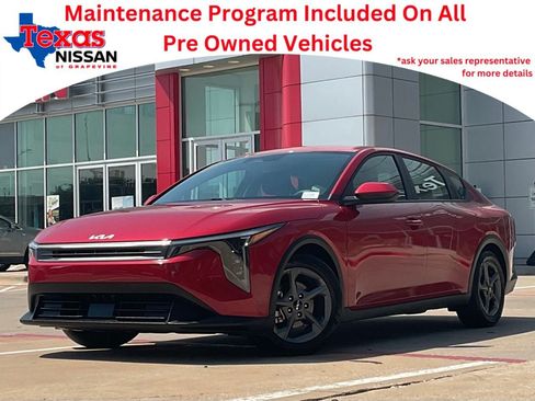 Used 2025 Kia K4 FWD image 1