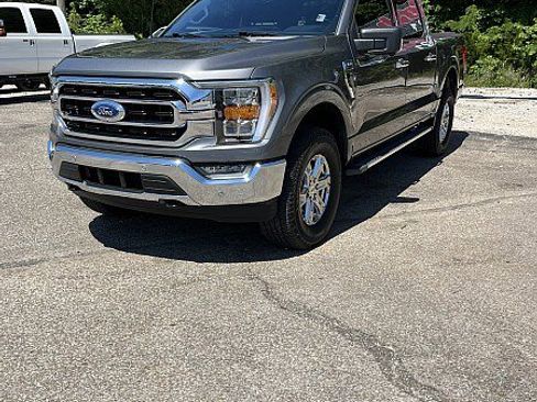 Used 2022 Ford F150 XLT w/ Equipment Group 302A High AWD/4WD image 3