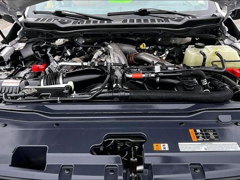 Used 2024 Ford F450 Platinum w/ FX4 Off-Road Package image 10